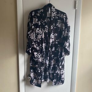 *Spiritual Gangster floral kimono